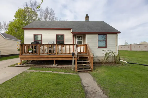 519 Morningside DR, Worthington, MN 56187