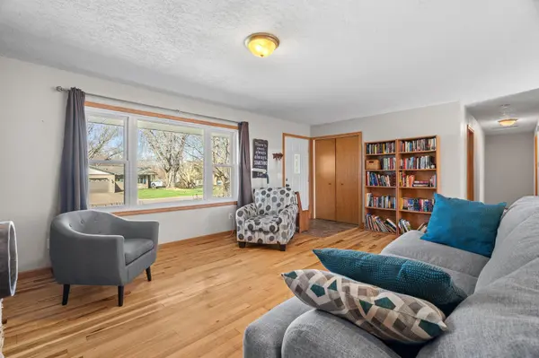30825 Belair DR, Lindstrom, MN 55045