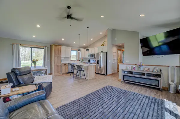 1626 72nd AVE, Hammond, WI 54015