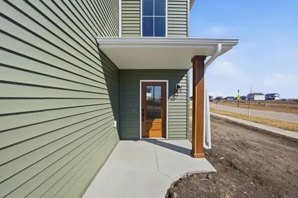 6209 86th Ave S AVE S, Horace, ND 58047
