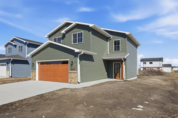 6209 86th Ave S AVE S, Horace, ND 58047
