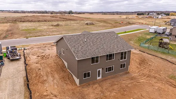 419 Coyote WAY, New Richmond, WI 54017