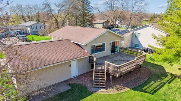 4320 Greenhaven CT, Vadnais Heights, MN 55127