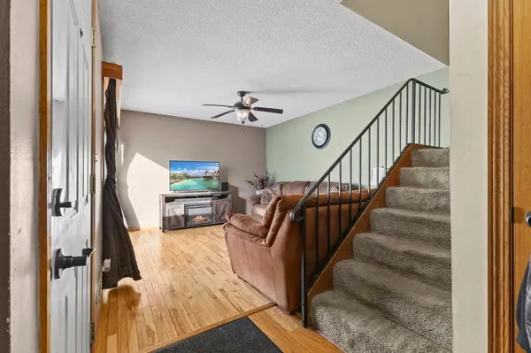 3295 67th ST E, Inver Grove Heights, MN 55076