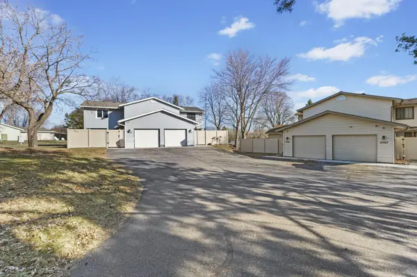 3295 67th ST E, Inver Grove Heights, MN 55076