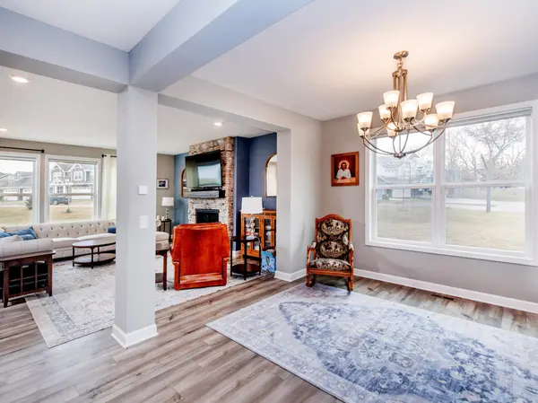 6380 Apple CT, Inver Grove Heights, MN 55077