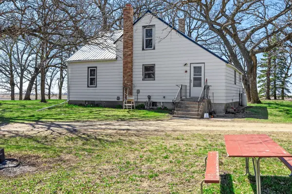 58446 150th ST, Litchfield, MN 55355