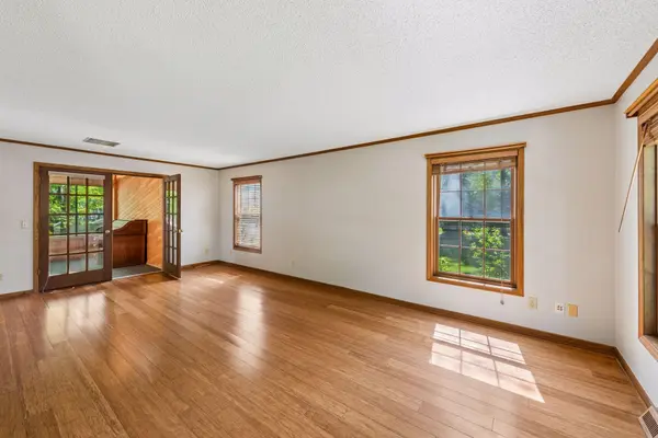 729 Northwood DR, Delano, MN 55328