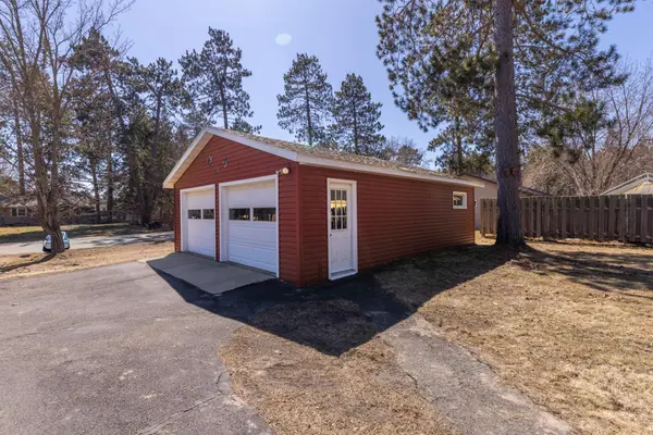 32132 Gunn Park DR, Grand Rapids, MN 55744