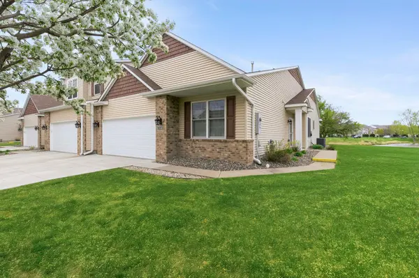 11116 Goodhue ST NE,  Blaine,  MN 55449