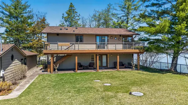67354 166th AVE, Wabasha, MN 55981