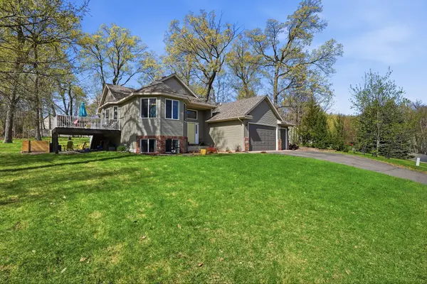 104 Mills Woods TRL, Buffalo, MN 55313