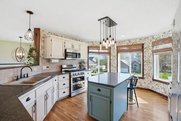 104 Mills Woods TRL, Buffalo, MN 55313