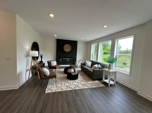 5956 Upper 179th ST W, Lakeville, MN 55044