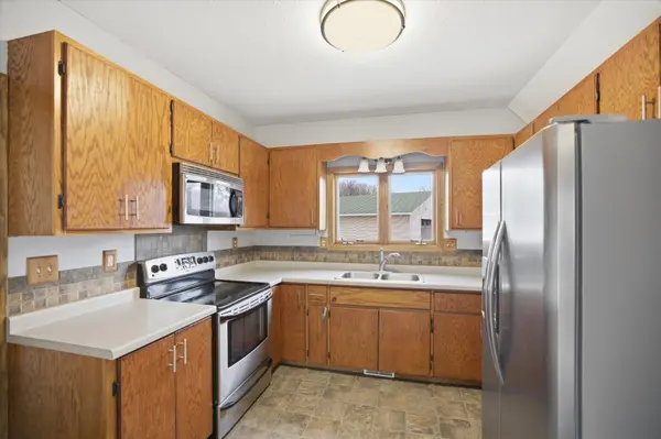 327 2ND ST NE, Barnesville, MN 56514