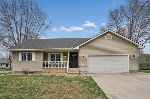 714 E Crescent LN, Litchfield, MN 55355