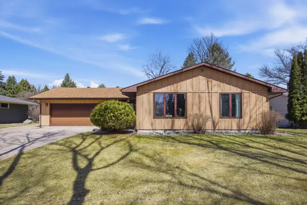 1631 American WAY S, Fargo, ND 58103