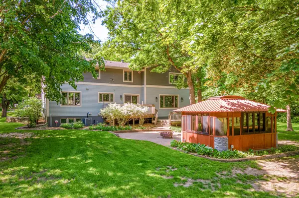 11738 Gentilly RD, Maple Grove, MN 55369