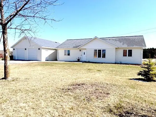 12710 Carow CIR, Frazee, MN 56544