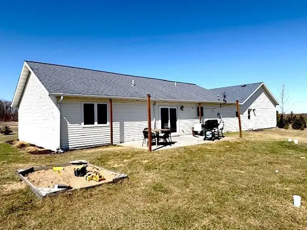 12710 Carow CIR, Frazee, MN 56544
