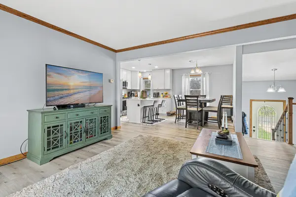 10203 Raven ST NW, Coon Rapids, MN 55433