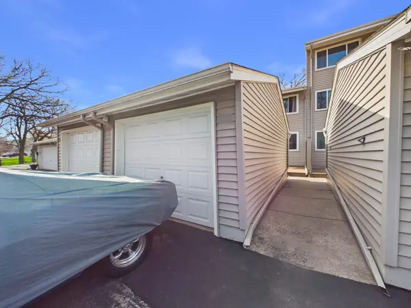 510 Pleasant DR, Hastings, MN 55033