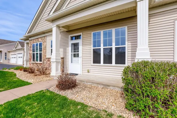 20566 Everton WAY N, Forest Lake, MN 55025