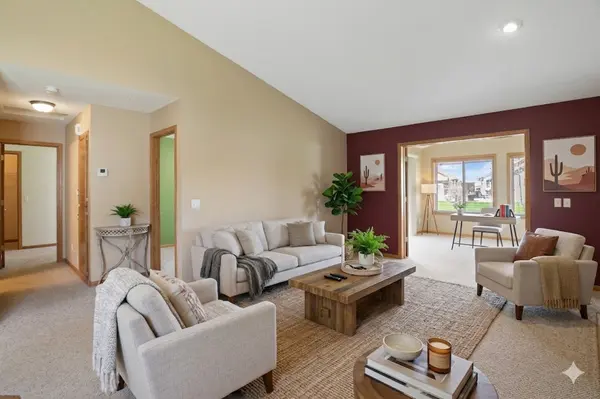 3782 Shannon DR, Hastings, MN 55033
