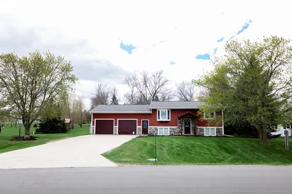 1312 Moorstone DR NE, Alexandria, MN 56308