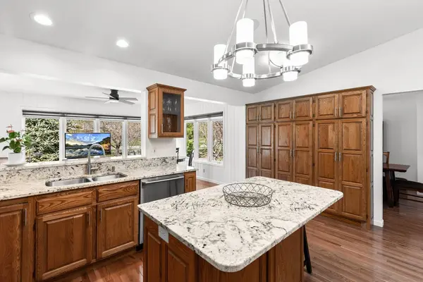 9528 Woodbridge RD, Bloomington, MN 55438