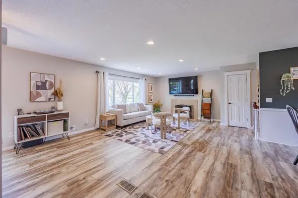 9741 102nd PL N, Maple Grove, MN 55369