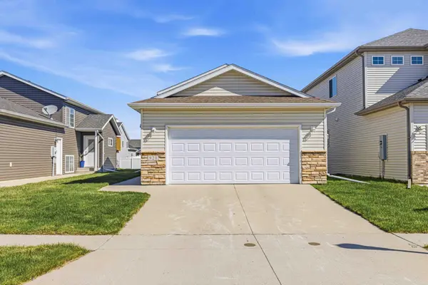 920 30th AVE W, West Fargo, ND 58078