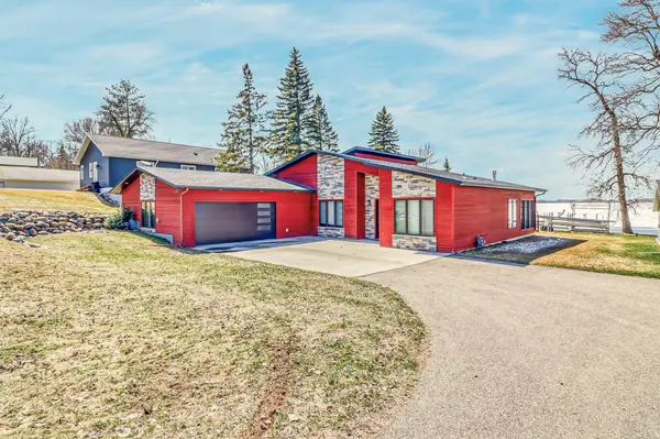 14184 Tradewinds RD, Audubon, MN 56511