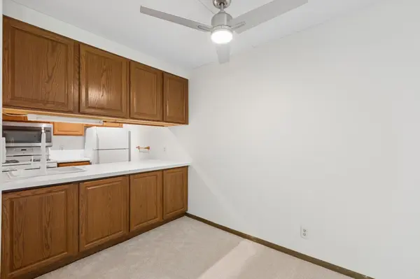 6650 Vernon AVE S #409, Edina, MN 55436