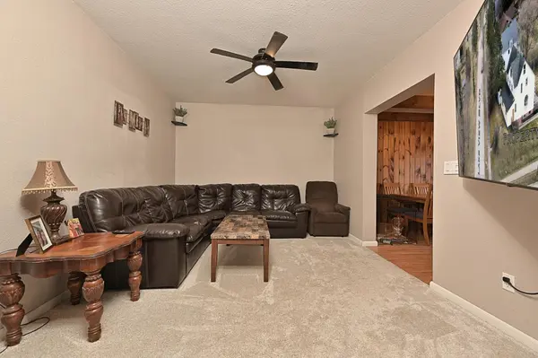 101 Lakeview BLVD, Coleraine, MN 55722