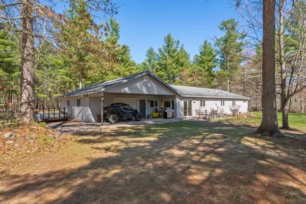 4225 Eagles Nest RD, Webster, WI 54893