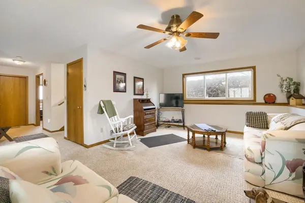 501 Underwood LN NW, Saint Michael, MN 55376