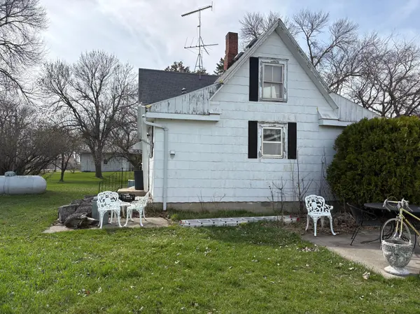121 SW O'Connell ST, Clontarf, MN 56226