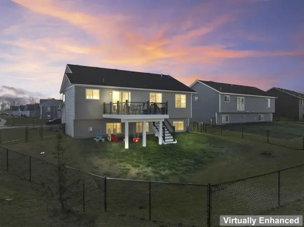 380 Cross CIR, Dundas, MN 55019
