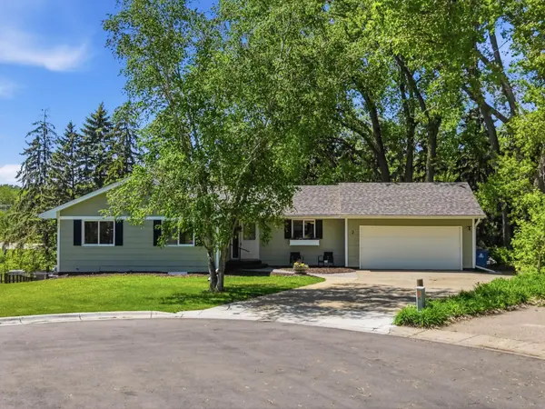 2 E Golden Lake RD, Circle Pines, MN 55014