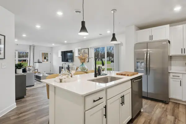 15154 Archdale LN, Rosemount, MN 55068