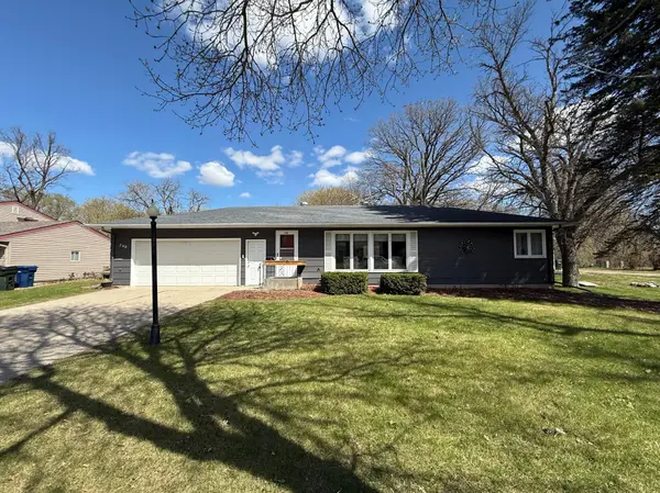 740 Springen AVE, Fergus Falls, MN 56537