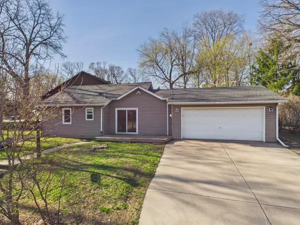 1701 11th AVE SE, Saint Cloud, MN 56304