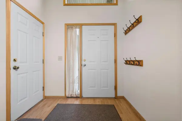 22200 Zion Pkwy, Cedar, MN 55011