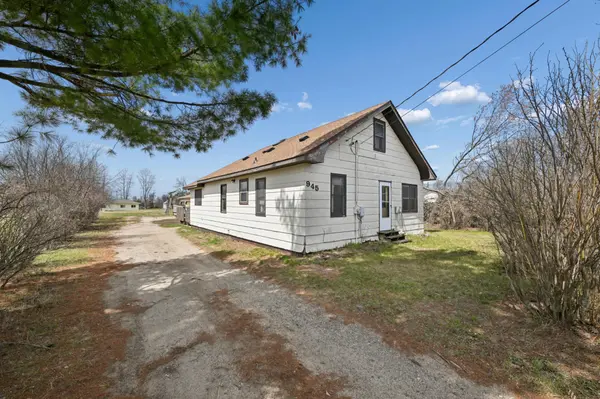 945 East AVE NE, Bemidji, MN 56601