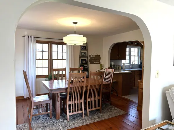 864 Redwood DR, Fairmont, MN 56031