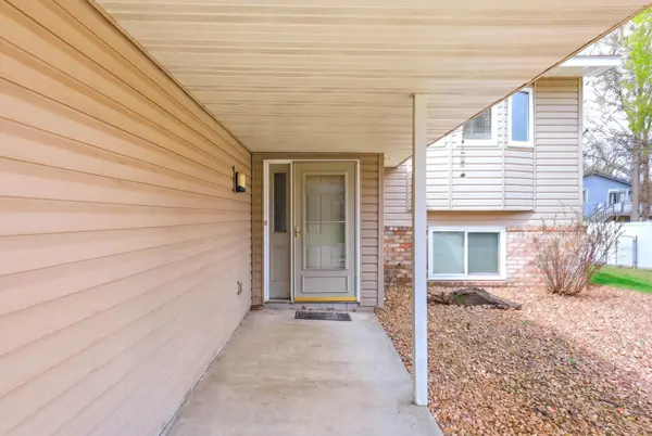 12378 Magnolia CIR NW, Coon Rapids, MN 55448
