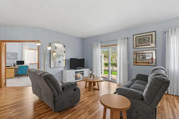 141 Bluebird LN, Clearwater, MN 55320