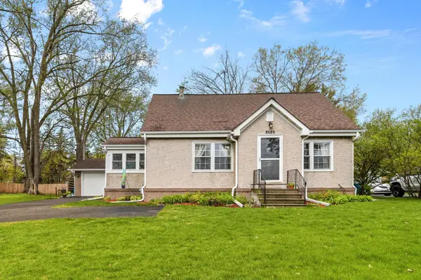 3525 White Bear AVE N, White Bear Lake, MN 55110