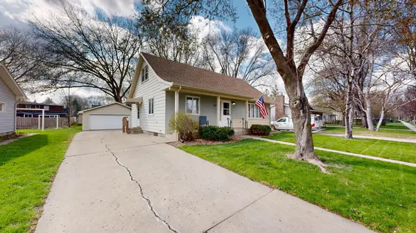 1112 15th ST SW, Willmar, MN 56201